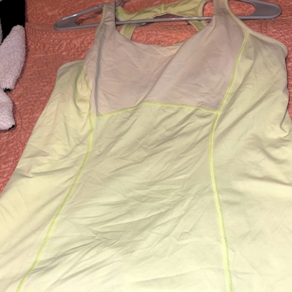 Green Lululemon tank